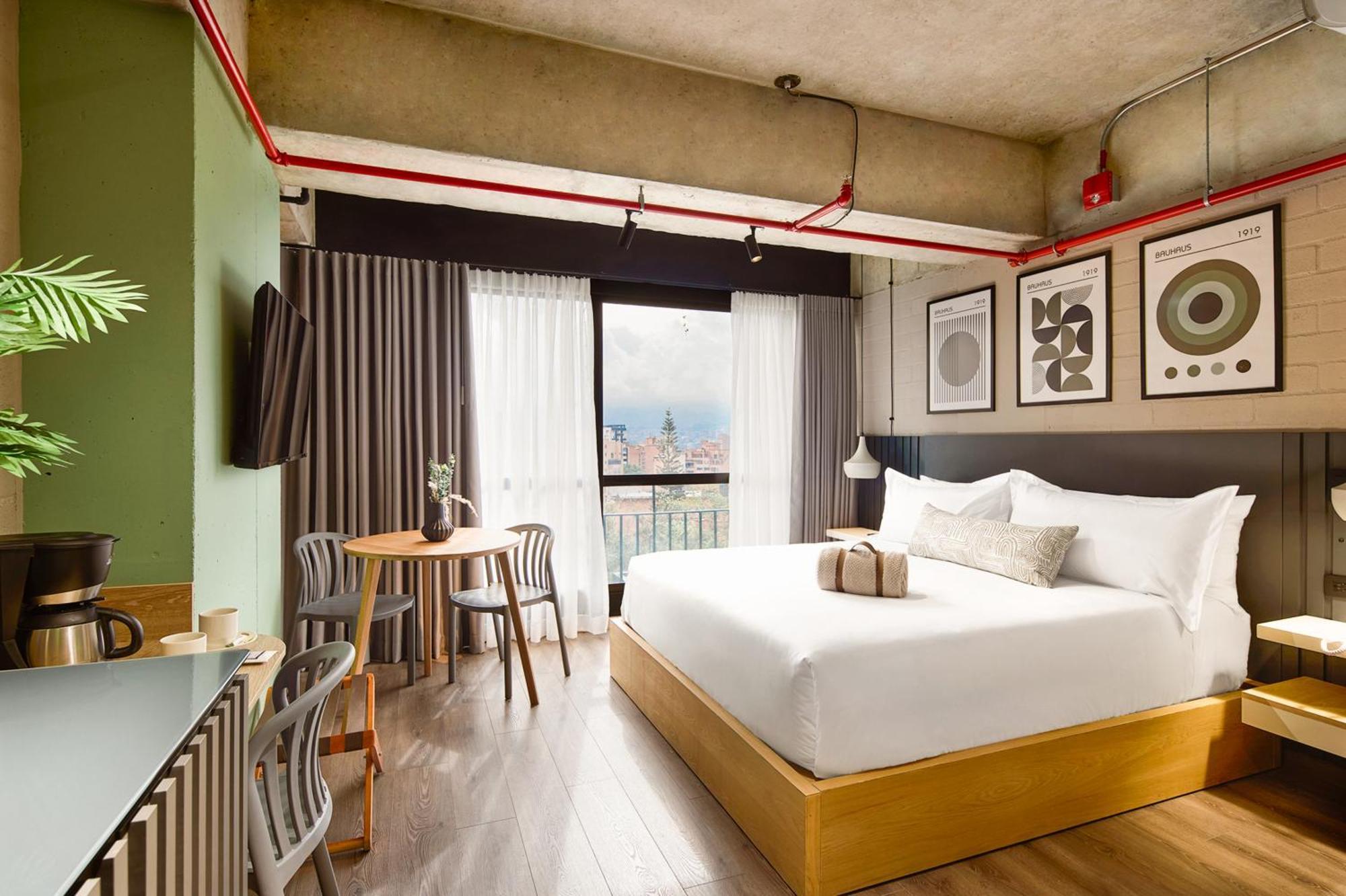 Hotel Urbit Social Lofts Medellín Esterno foto