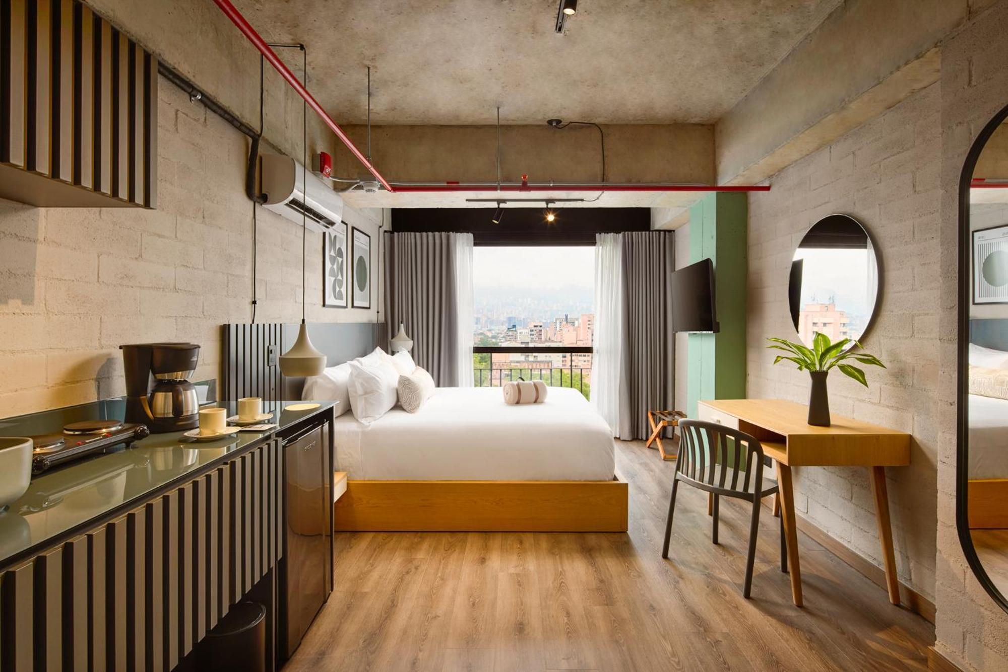 Hotel Urbit Social Lofts Medellín Esterno foto